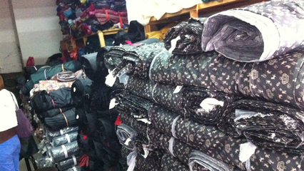 服饰公司30万短期融资方案助力服装批发业务